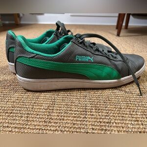 Puma Men's Charcoal and Emerald Sneakers